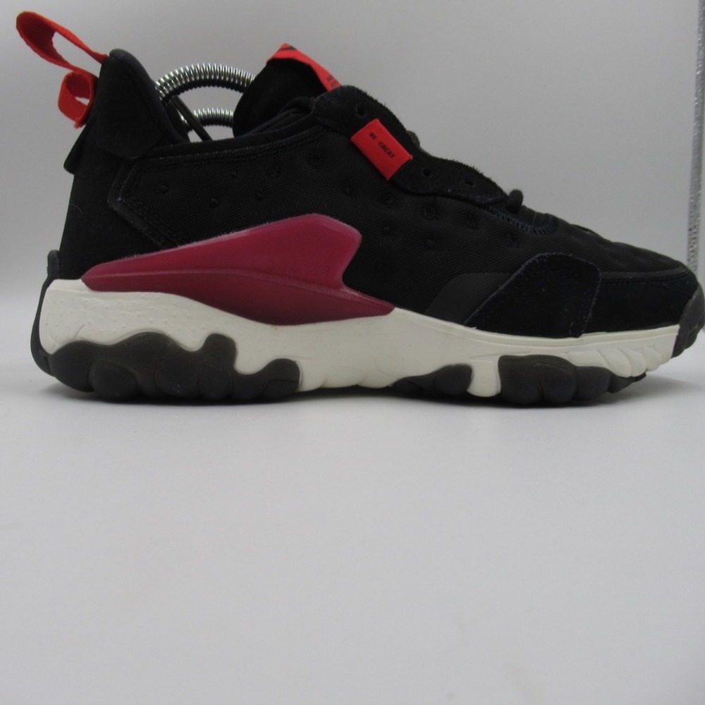 Jordan Delta 2 Black University Red CW0913-006 Womens Shoes Size 9